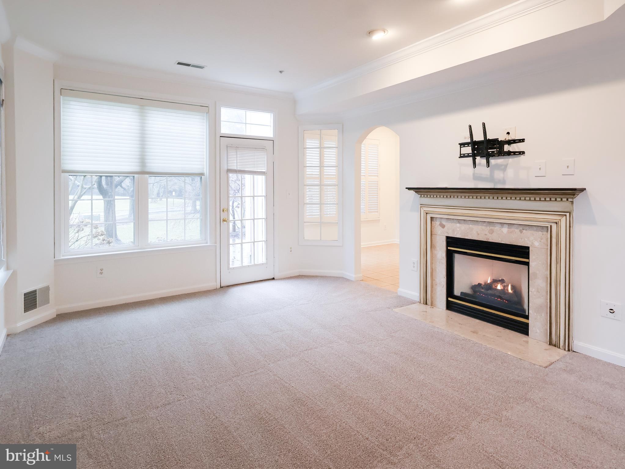 GREY ROCK VILLAS - Residential