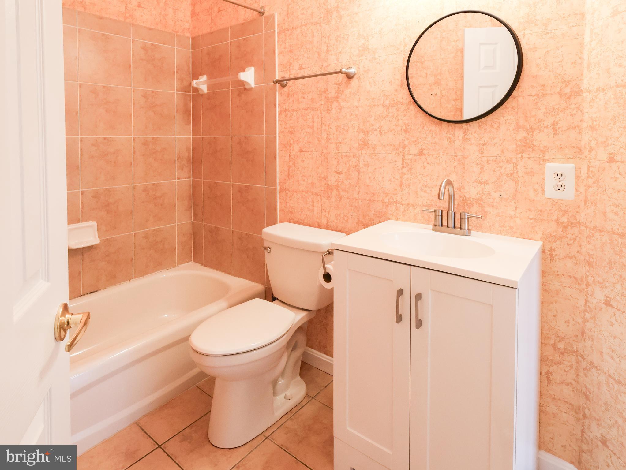 GREY ROCK VILLAS - Residential