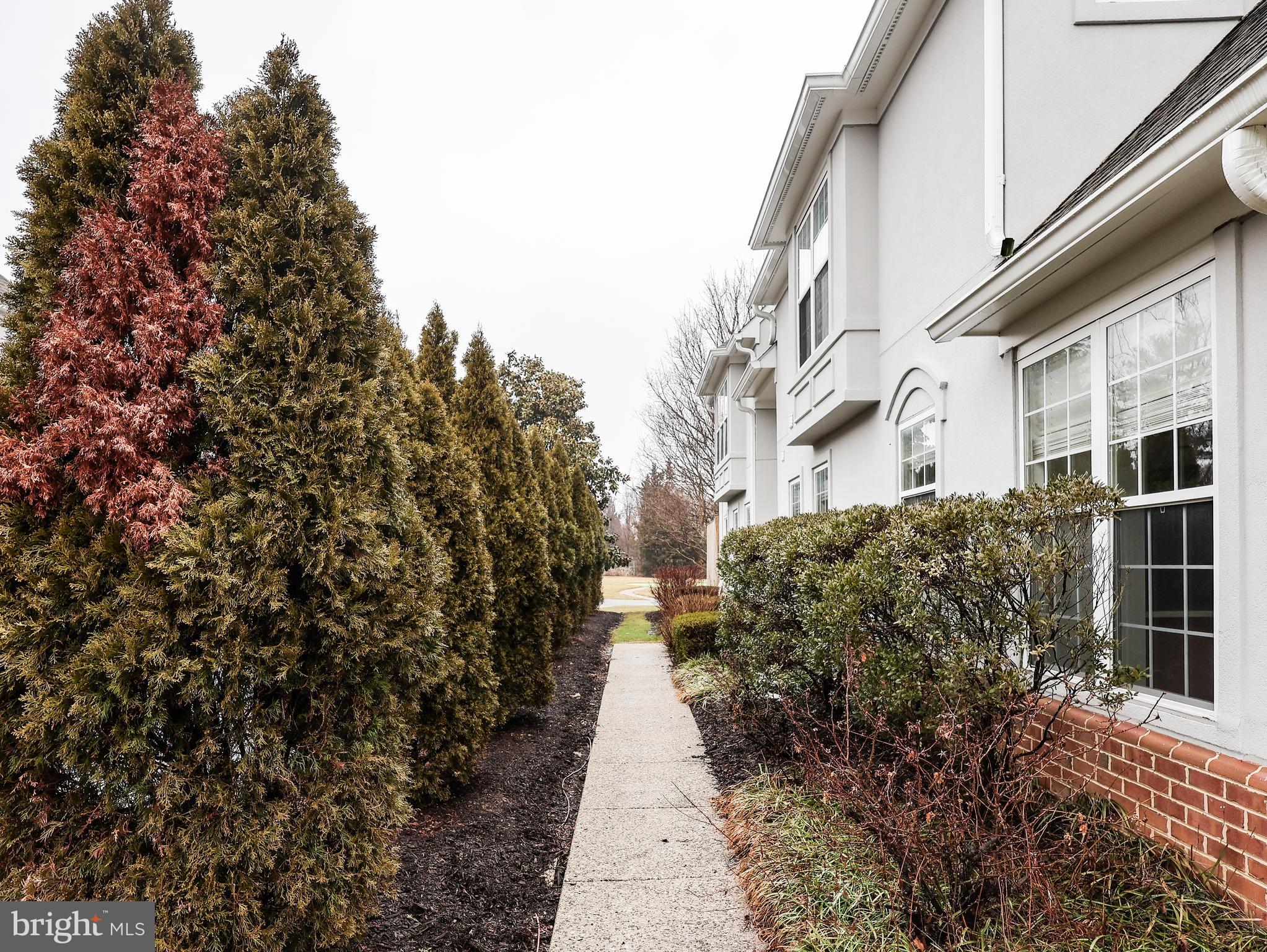 GREY ROCK VILLAS - Residential