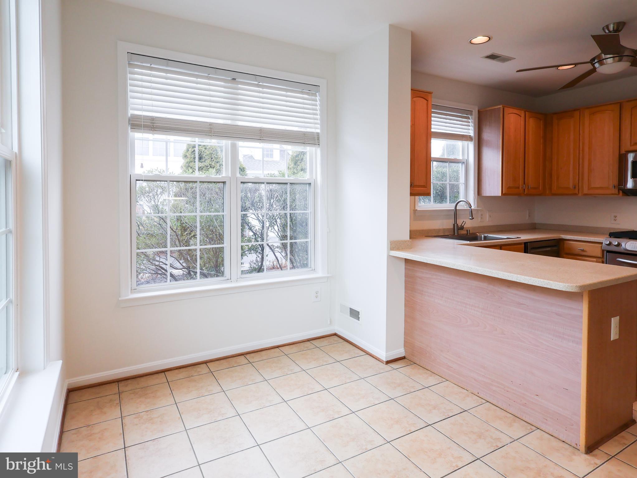 GREY ROCK VILLAS - Residential