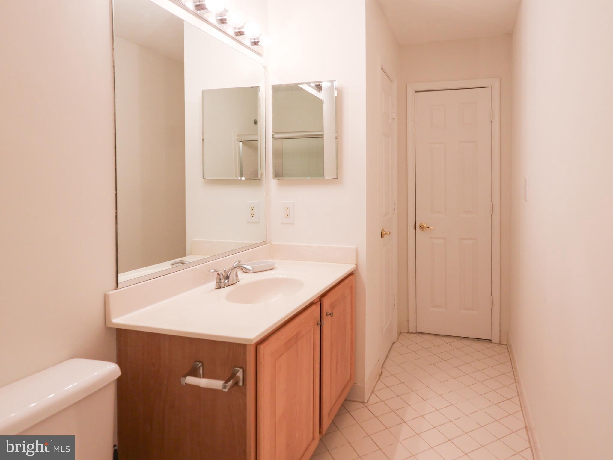 GREY ROCK VILLAS - Residential