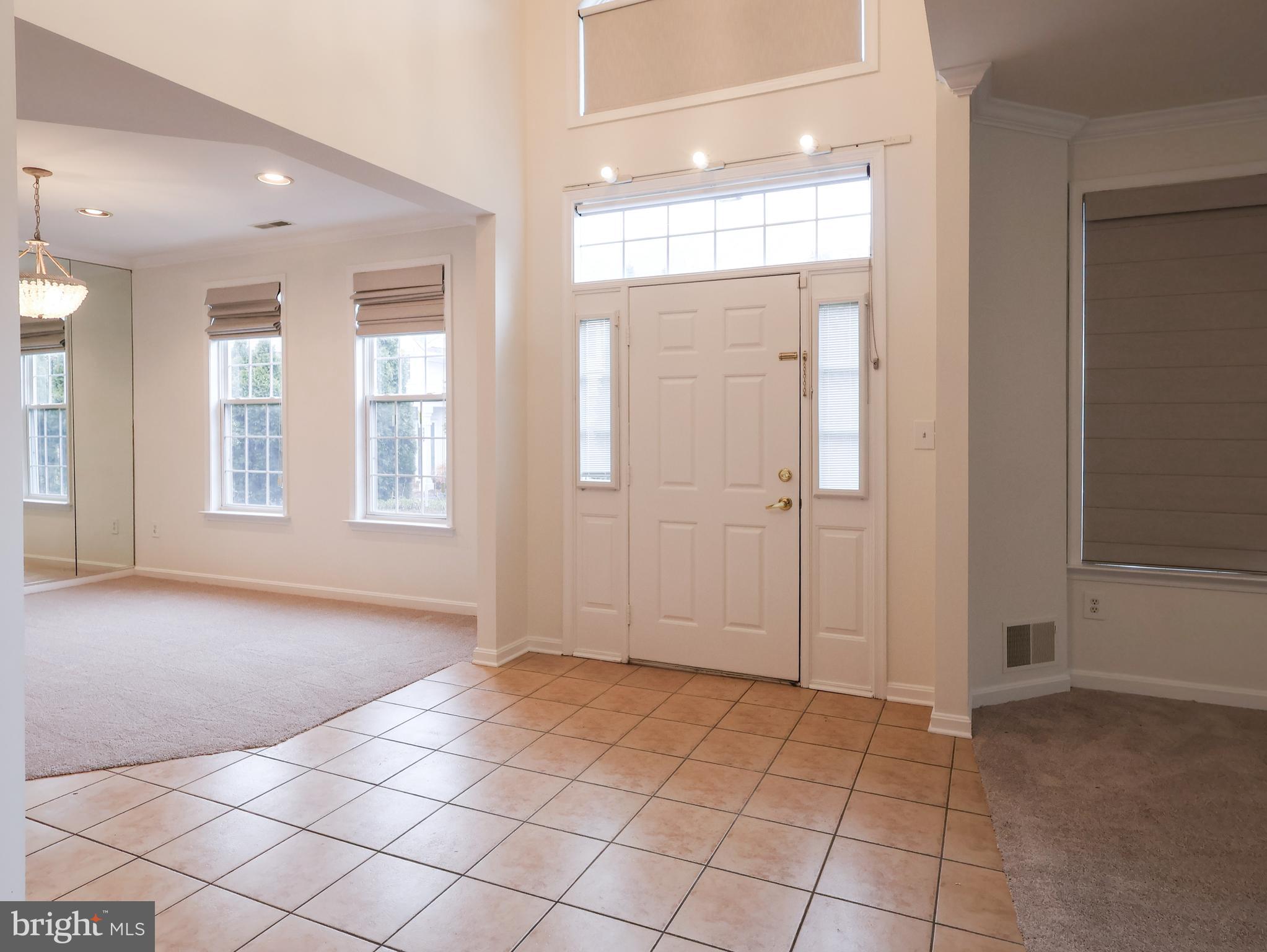 GREY ROCK VILLAS - Residential