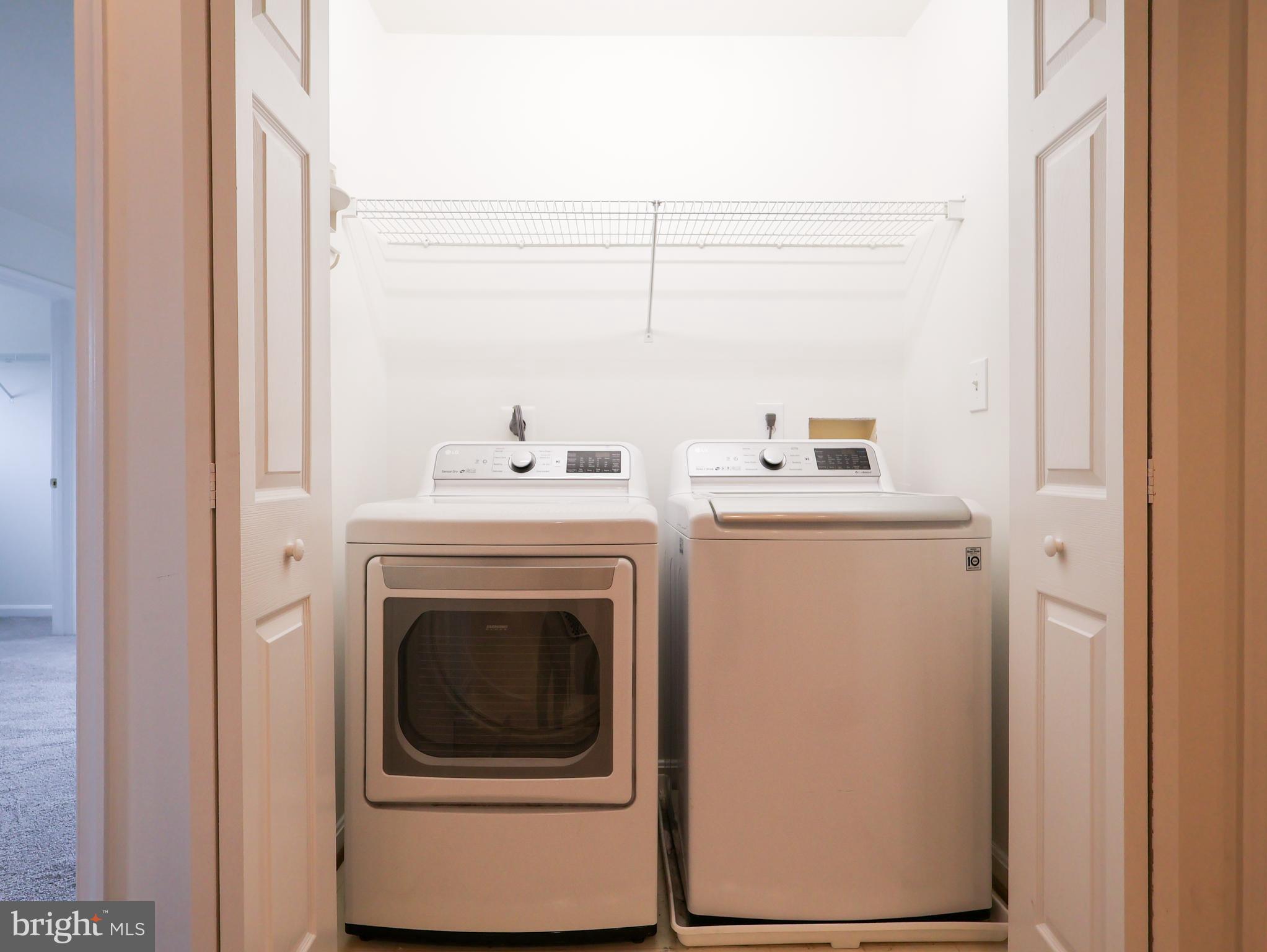 GREY ROCK VILLAS - Residential