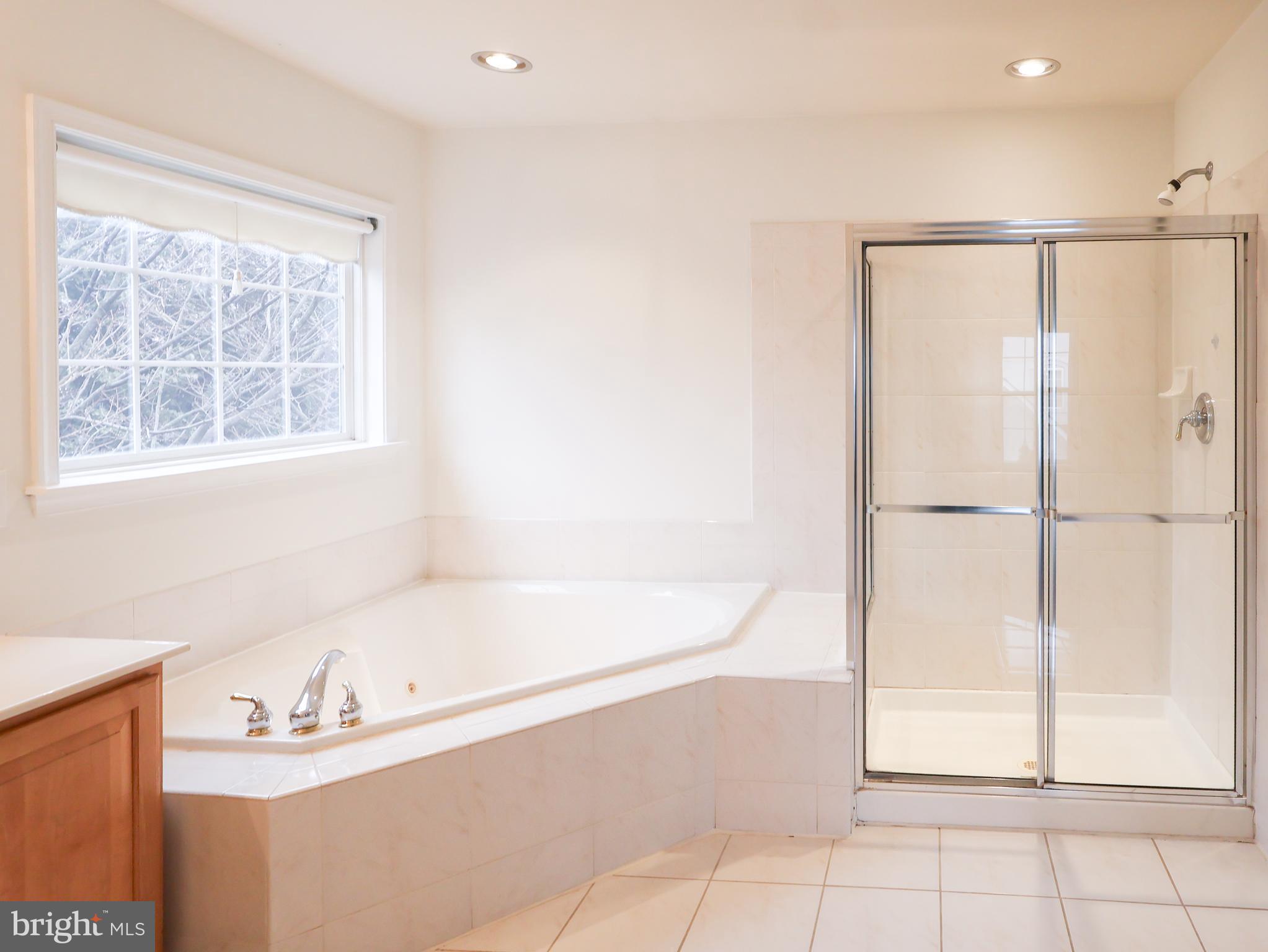 GREY ROCK VILLAS - Residential