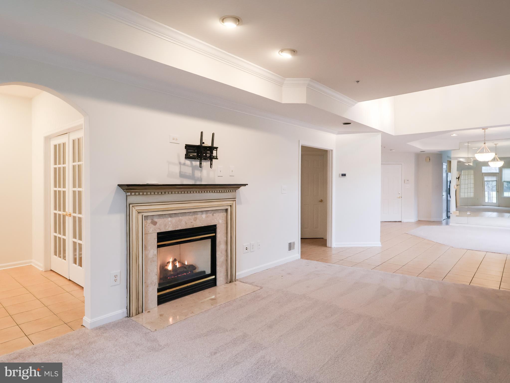 GREY ROCK VILLAS - Residential