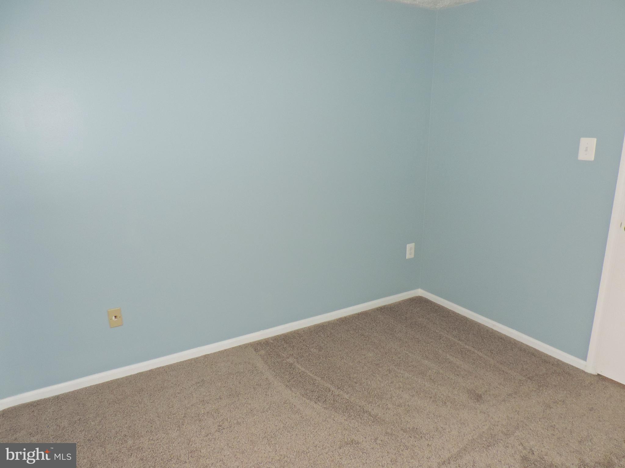 WOODBRIDGE CENTER - Residential