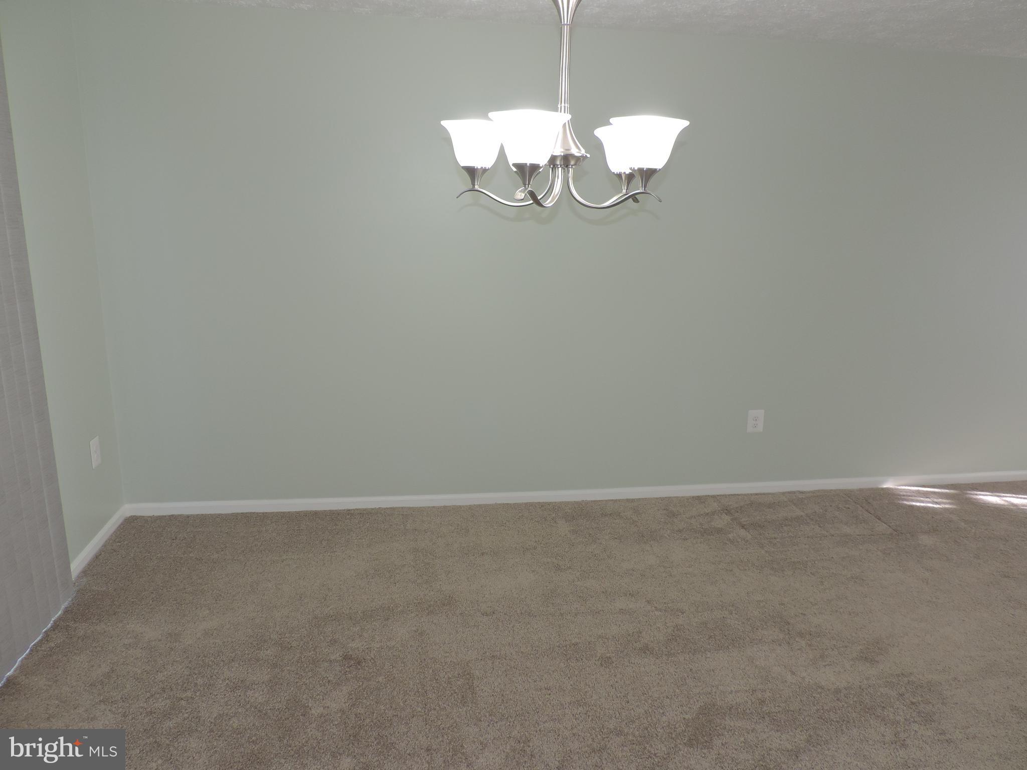 WOODBRIDGE CENTER - Residential