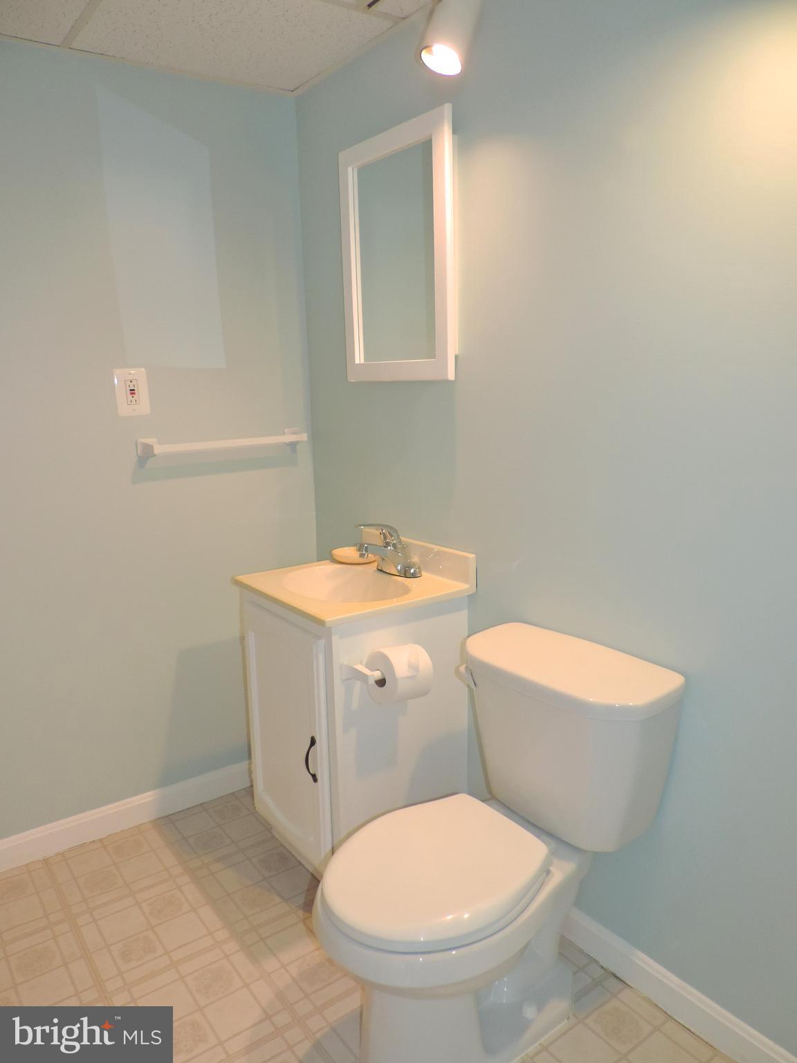 WOODBRIDGE CENTER - Residential