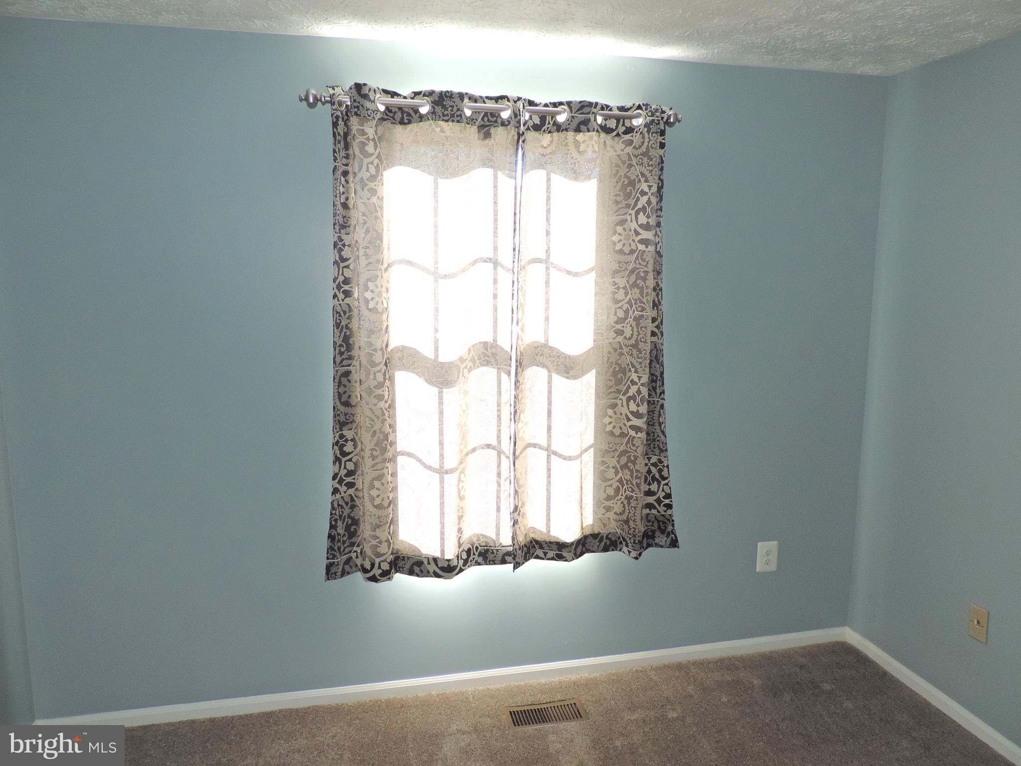 WOODBRIDGE CENTER - Residential