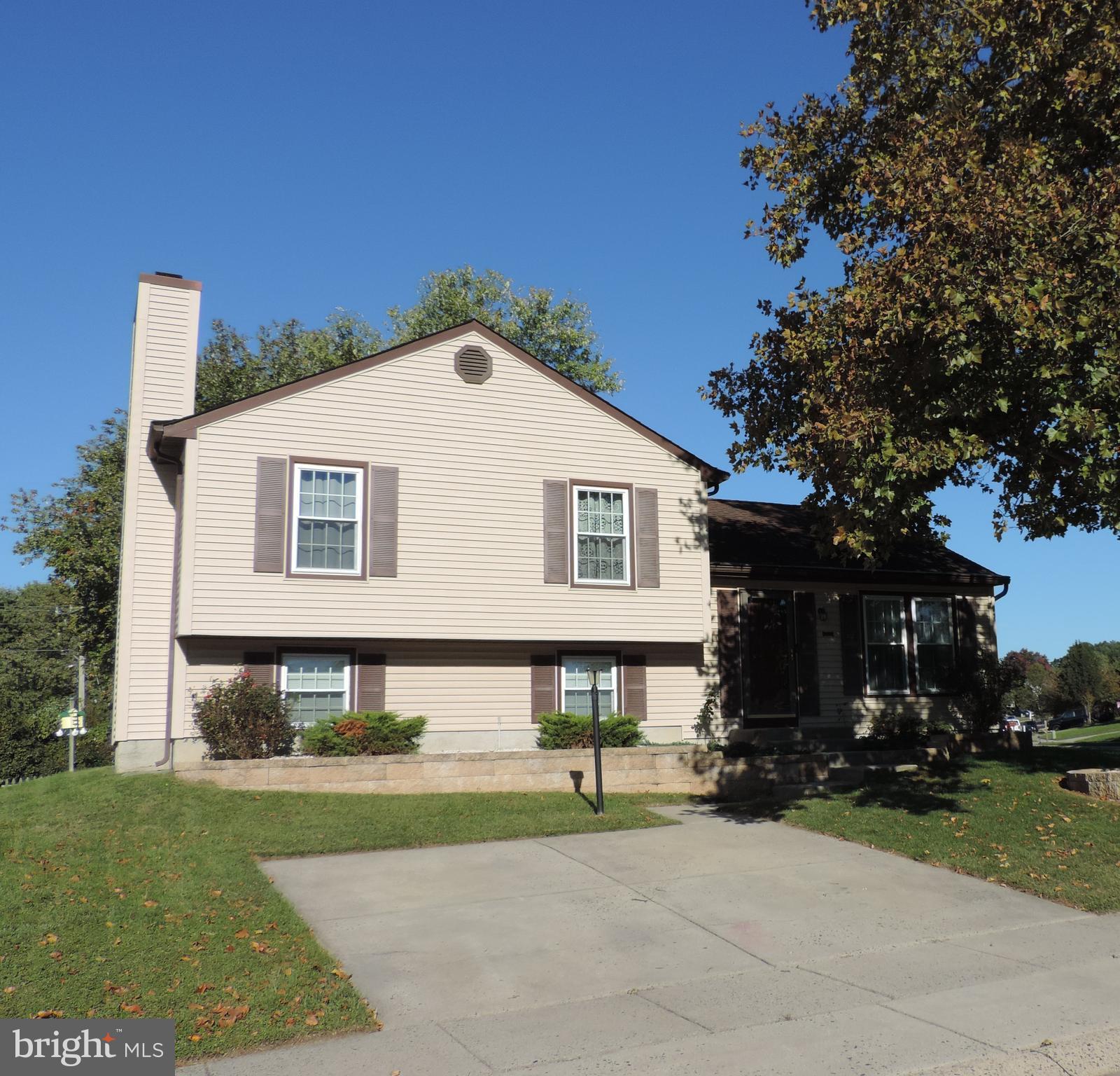 WOODBRIDGE CENTER - Residential