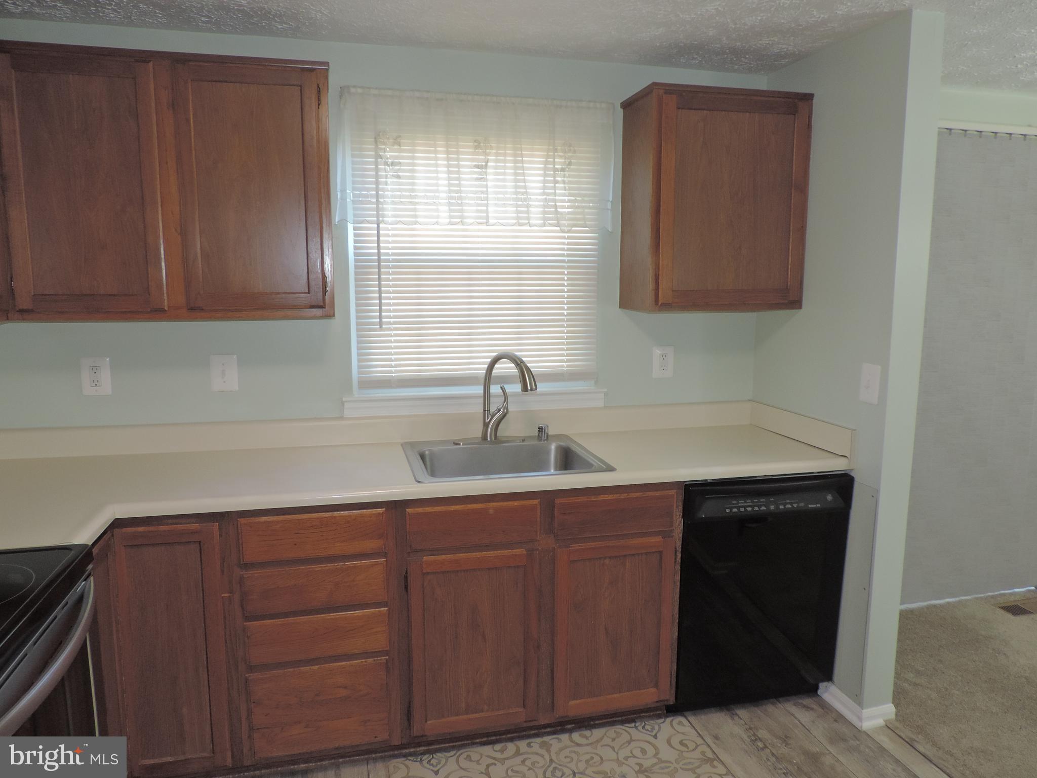 WOODBRIDGE CENTER - Residential