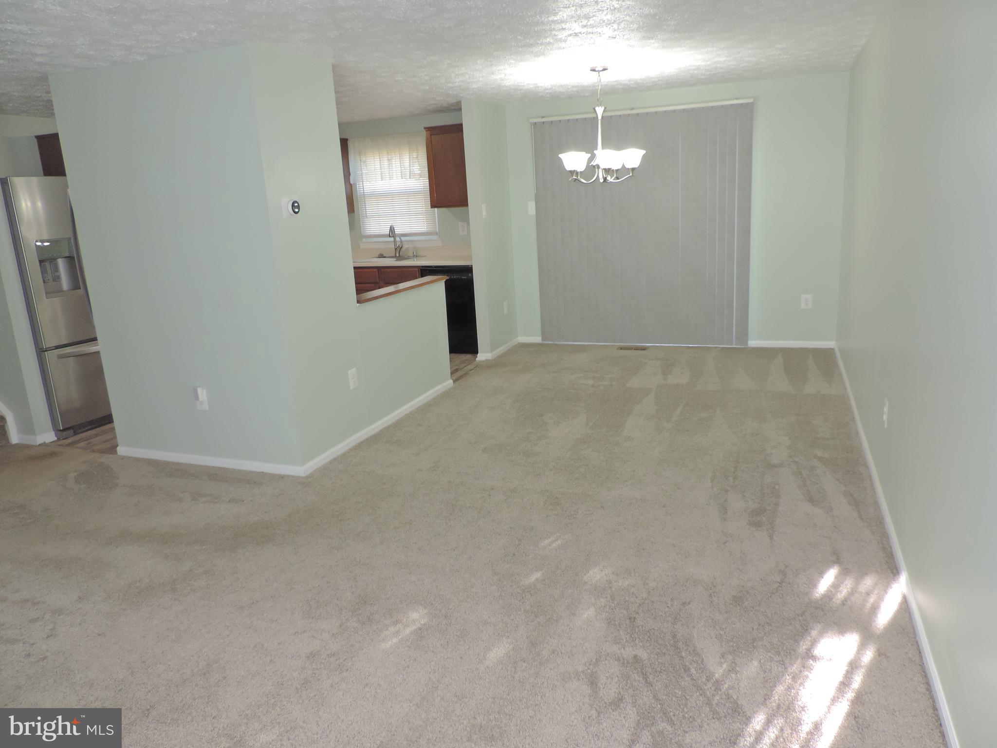 WOODBRIDGE CENTER - Residential