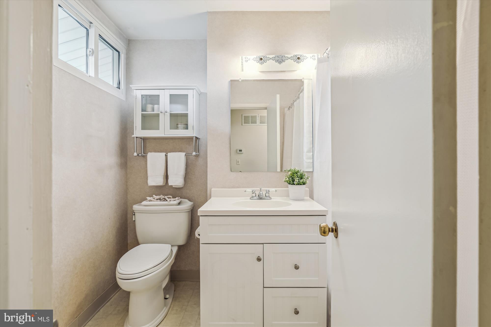 FAIRMONT ESTATES - Residential