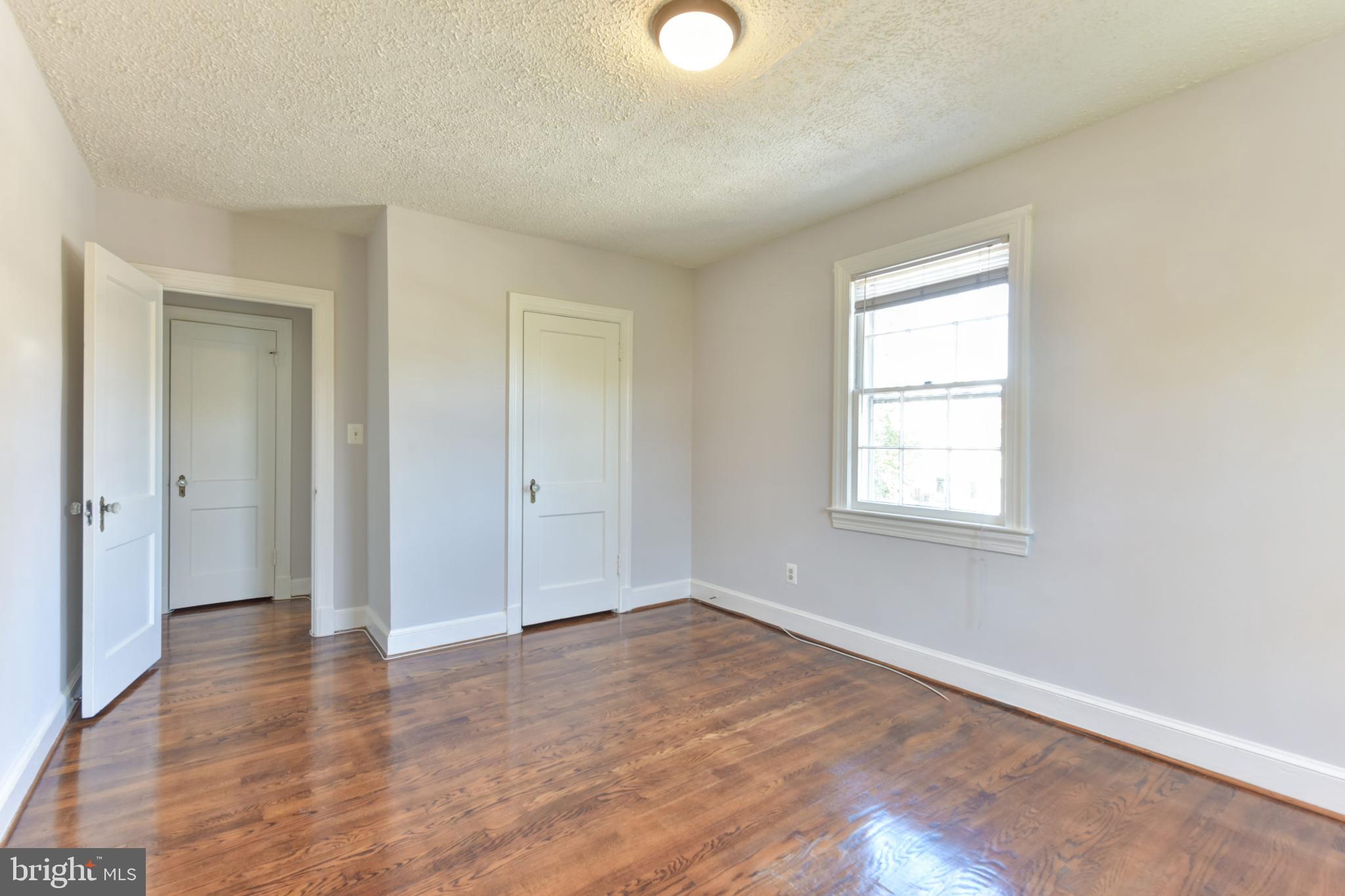 OLD TOWN GARDENS - Residential Lease