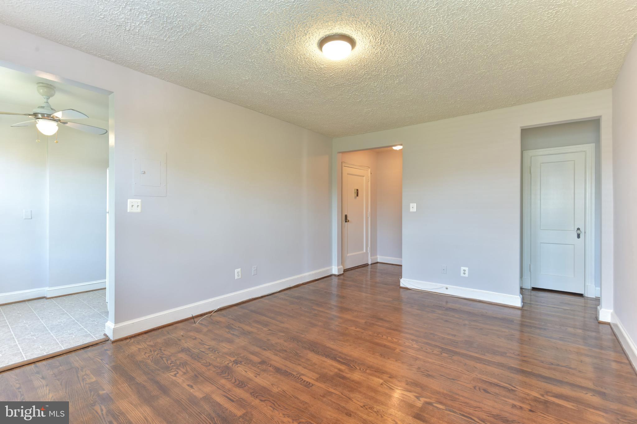 OLD TOWN GARDENS - Residential Lease