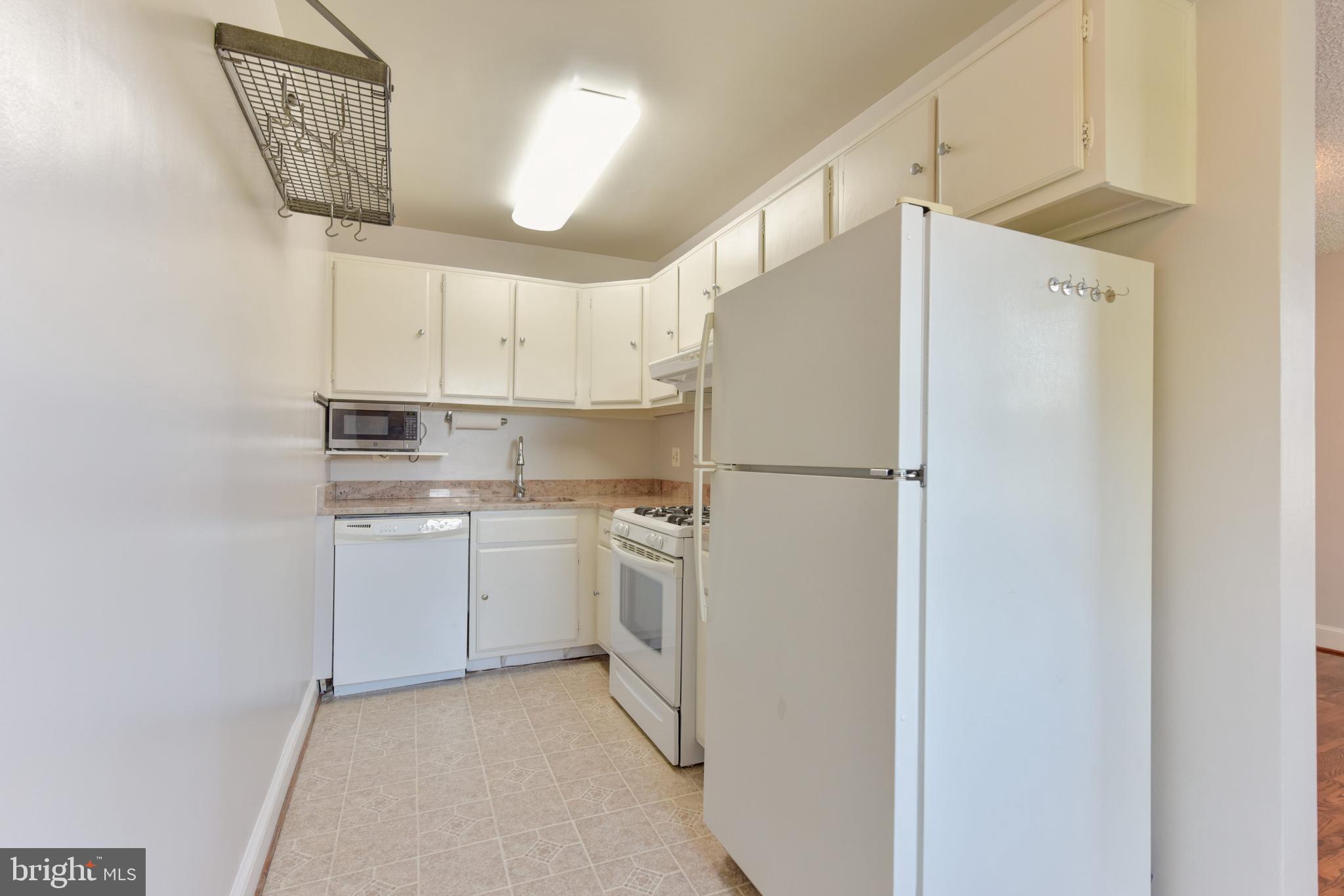 OLD TOWN GARDENS - Residential Lease