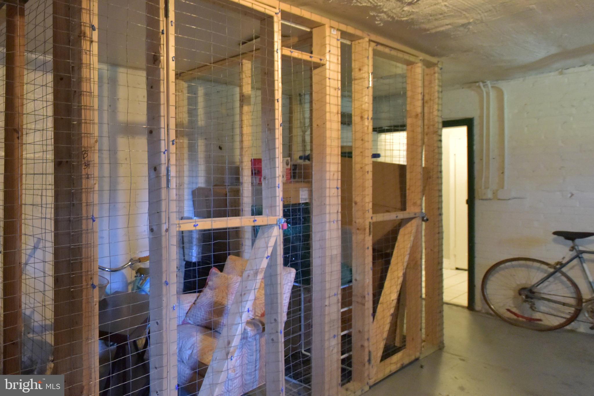 OLD TOWN GARDENS - Residential Lease