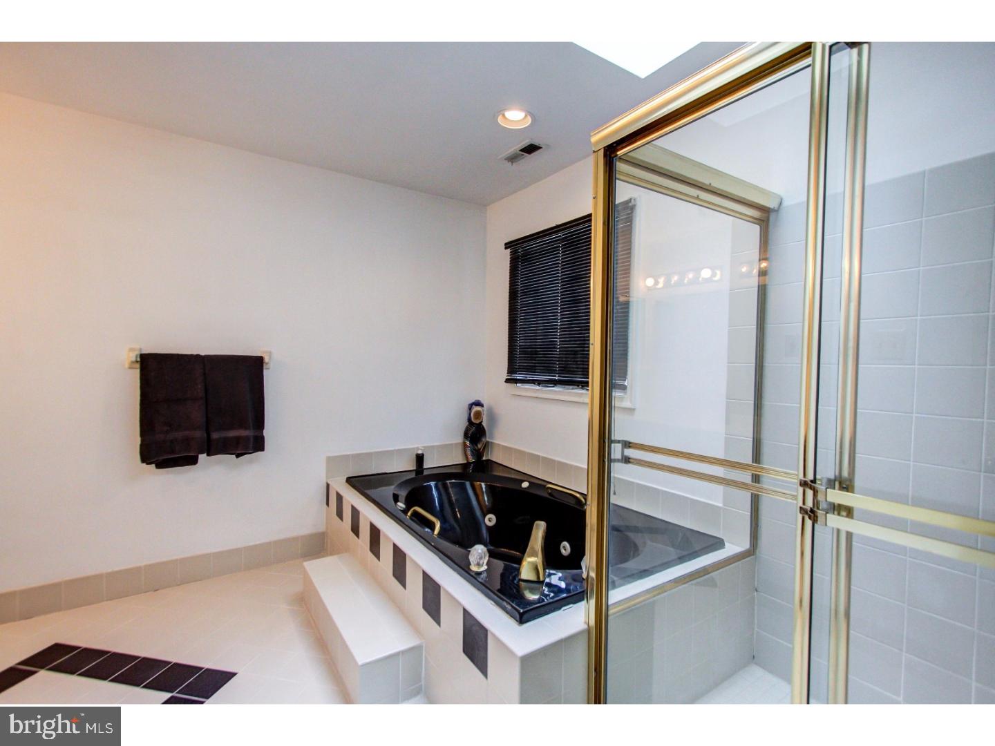 WYNDHAM WOODS - Residential