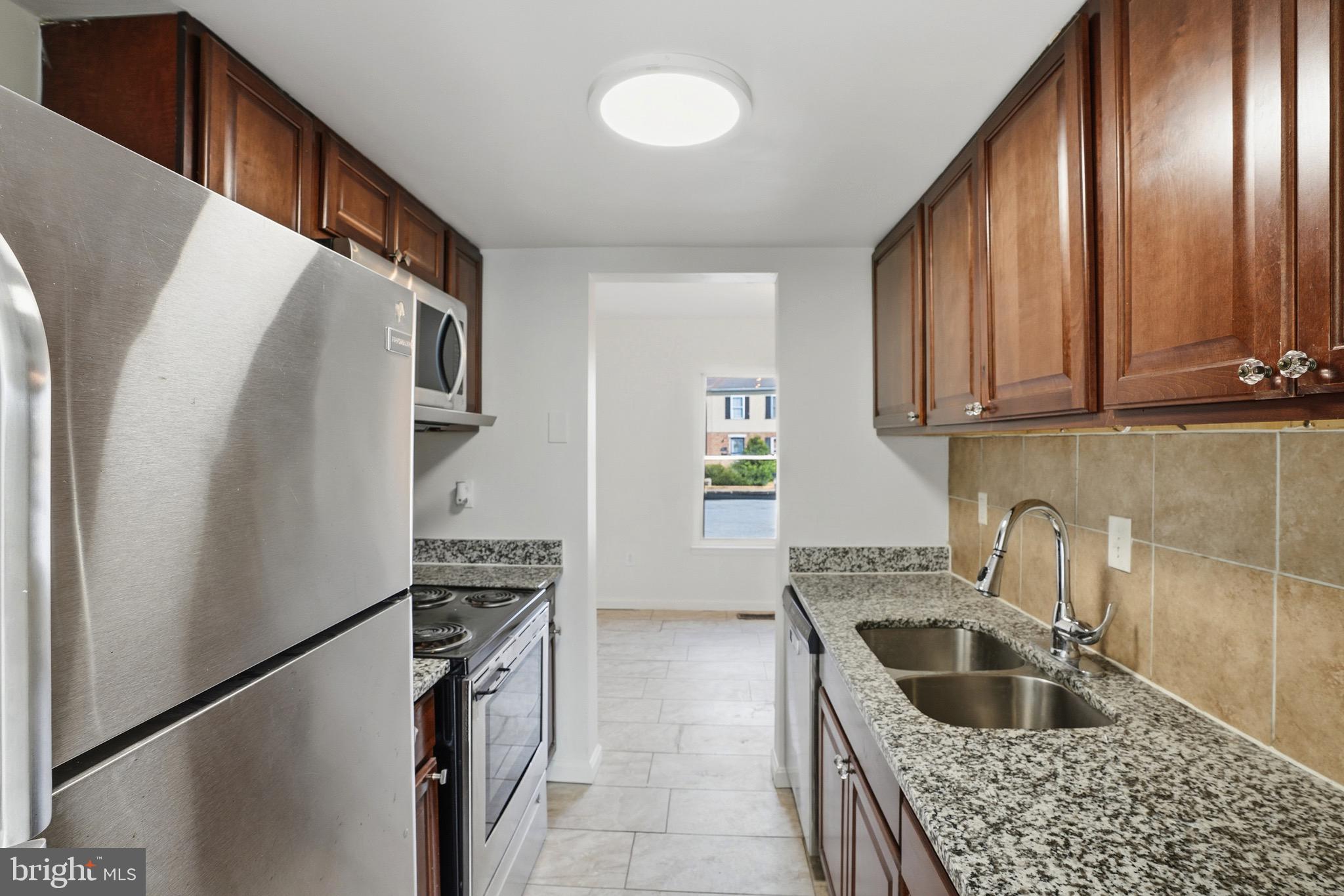 ROSEDALE ESTATES - Residential