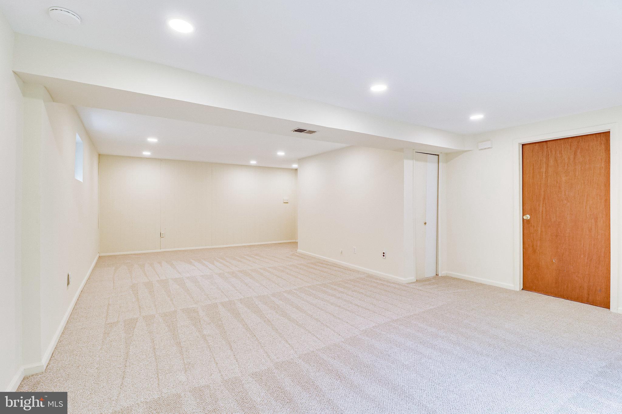 LONG BRANCH - Residential Lease