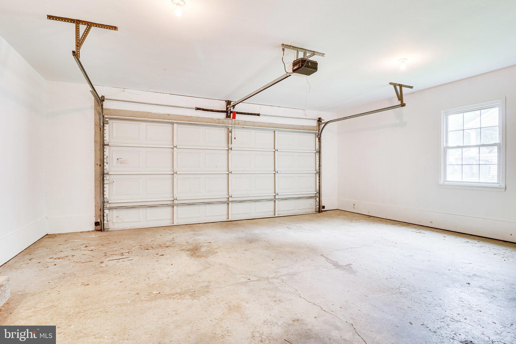 LONG BRANCH - Residential Lease