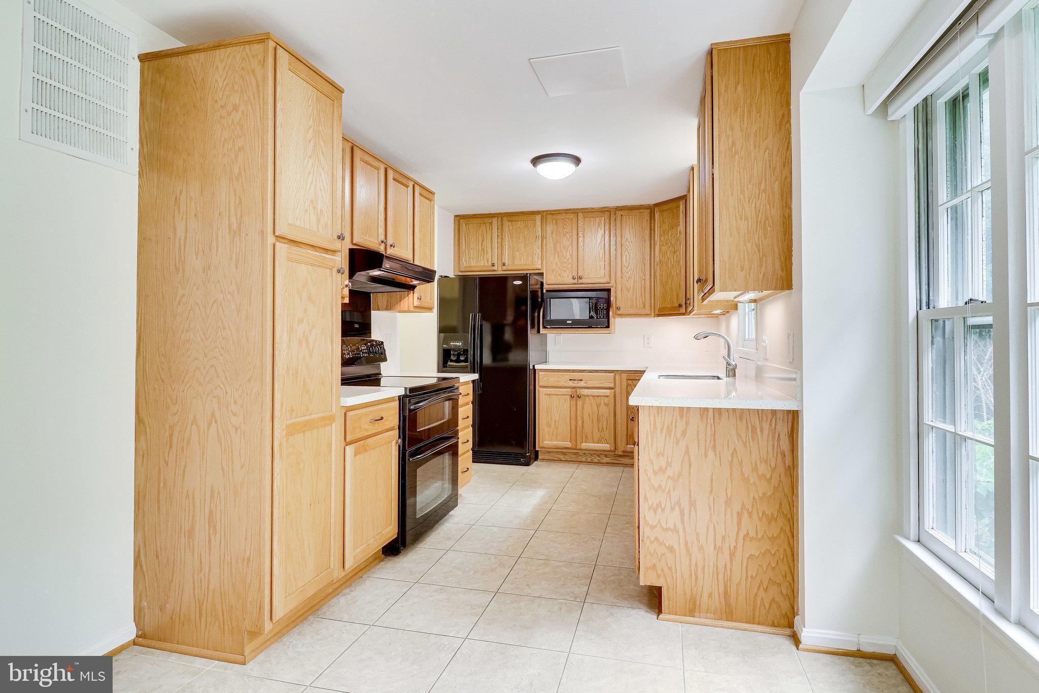 LONG BRANCH - Residential Lease