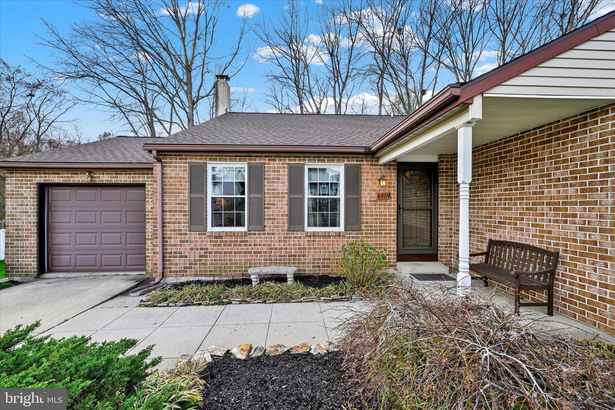 TARTAN HILL - Residential