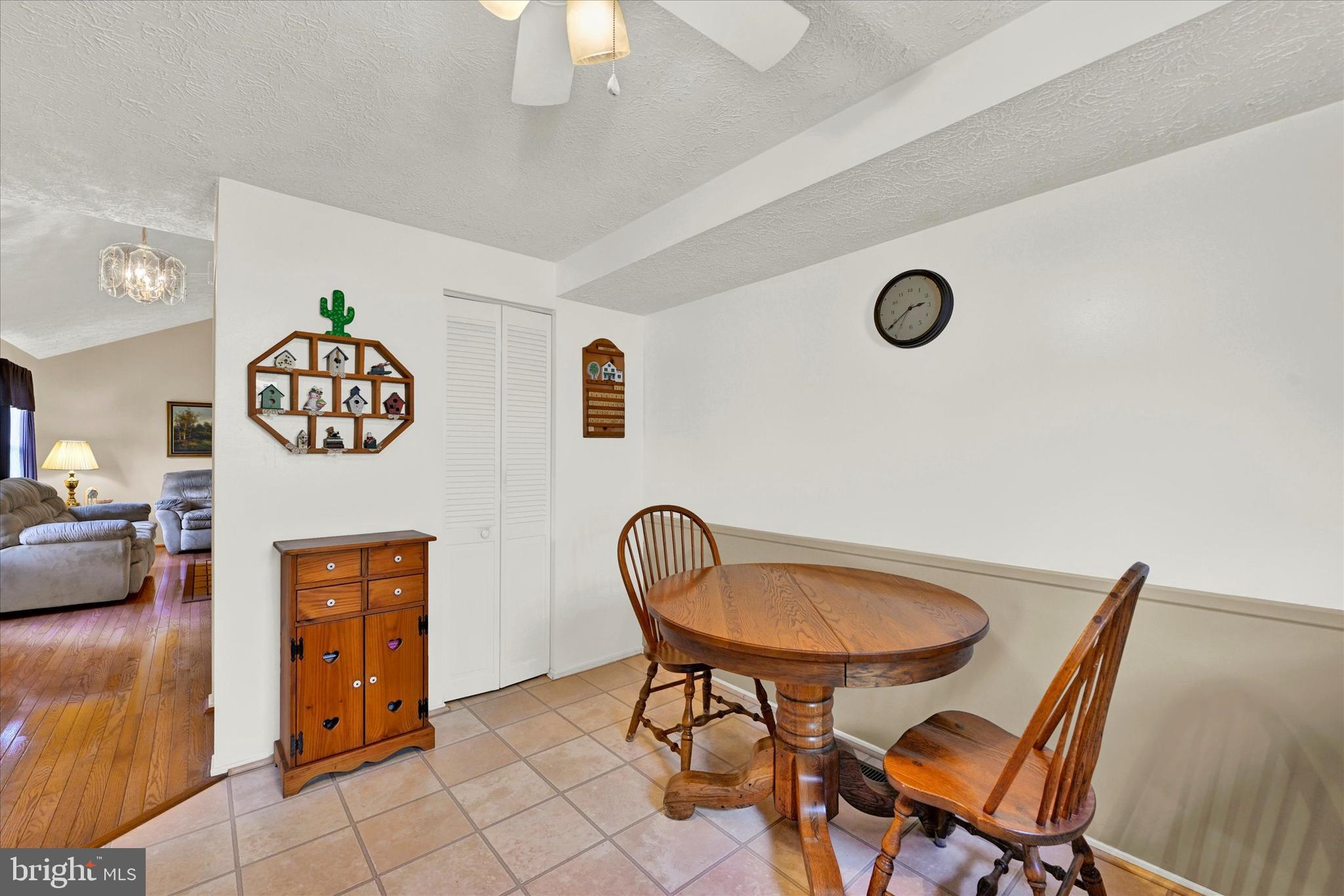 TARTAN HILL - Residential