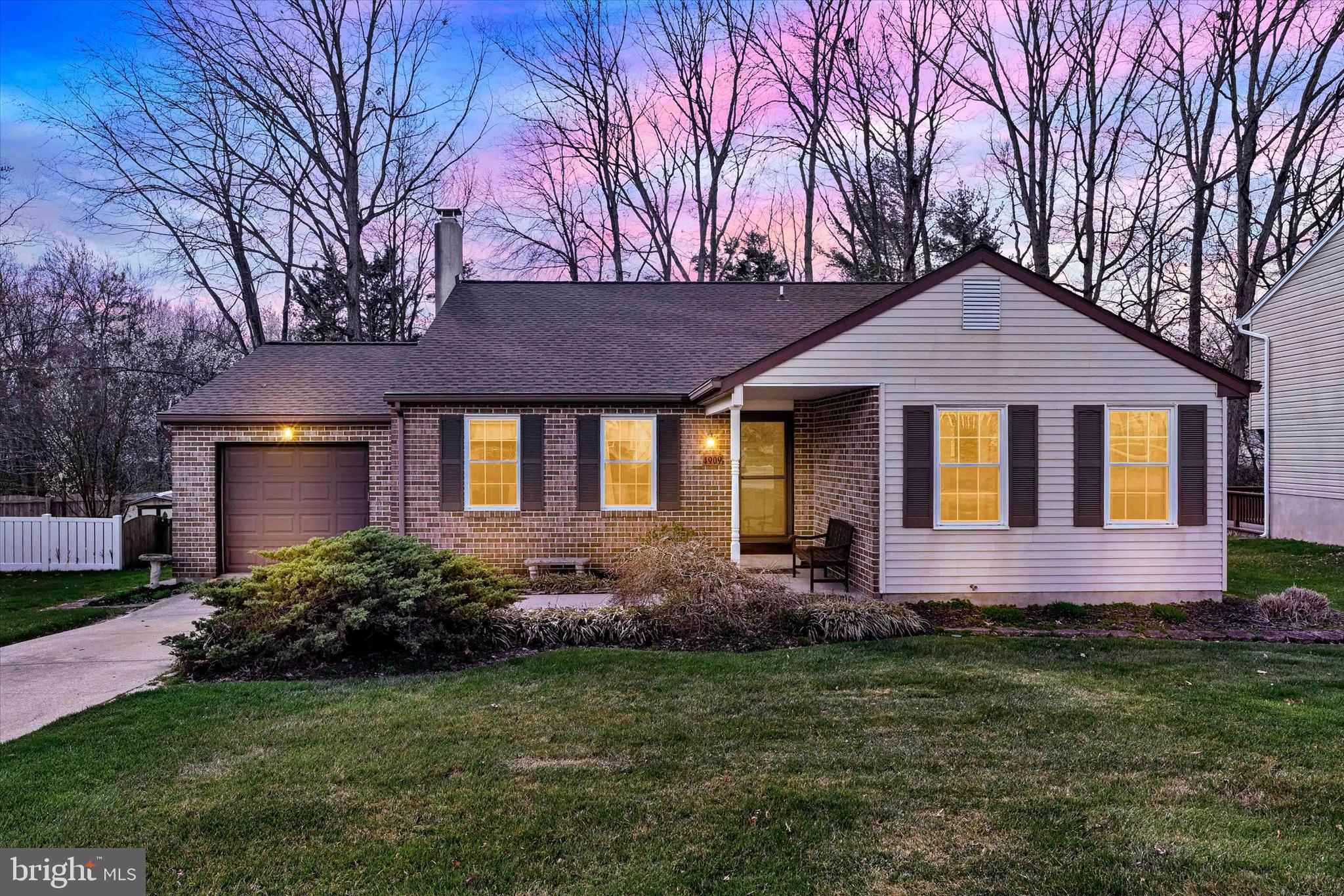 TARTAN HILL - Residential