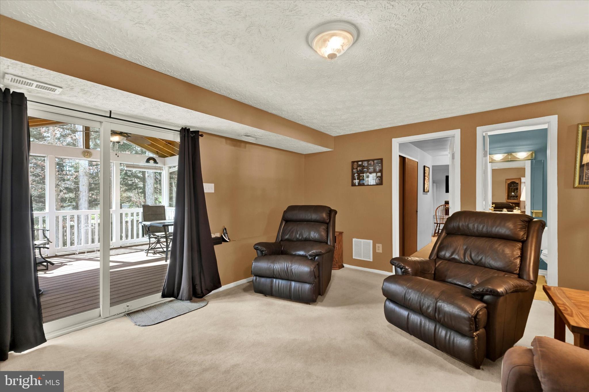 TARTAN HILL - Residential