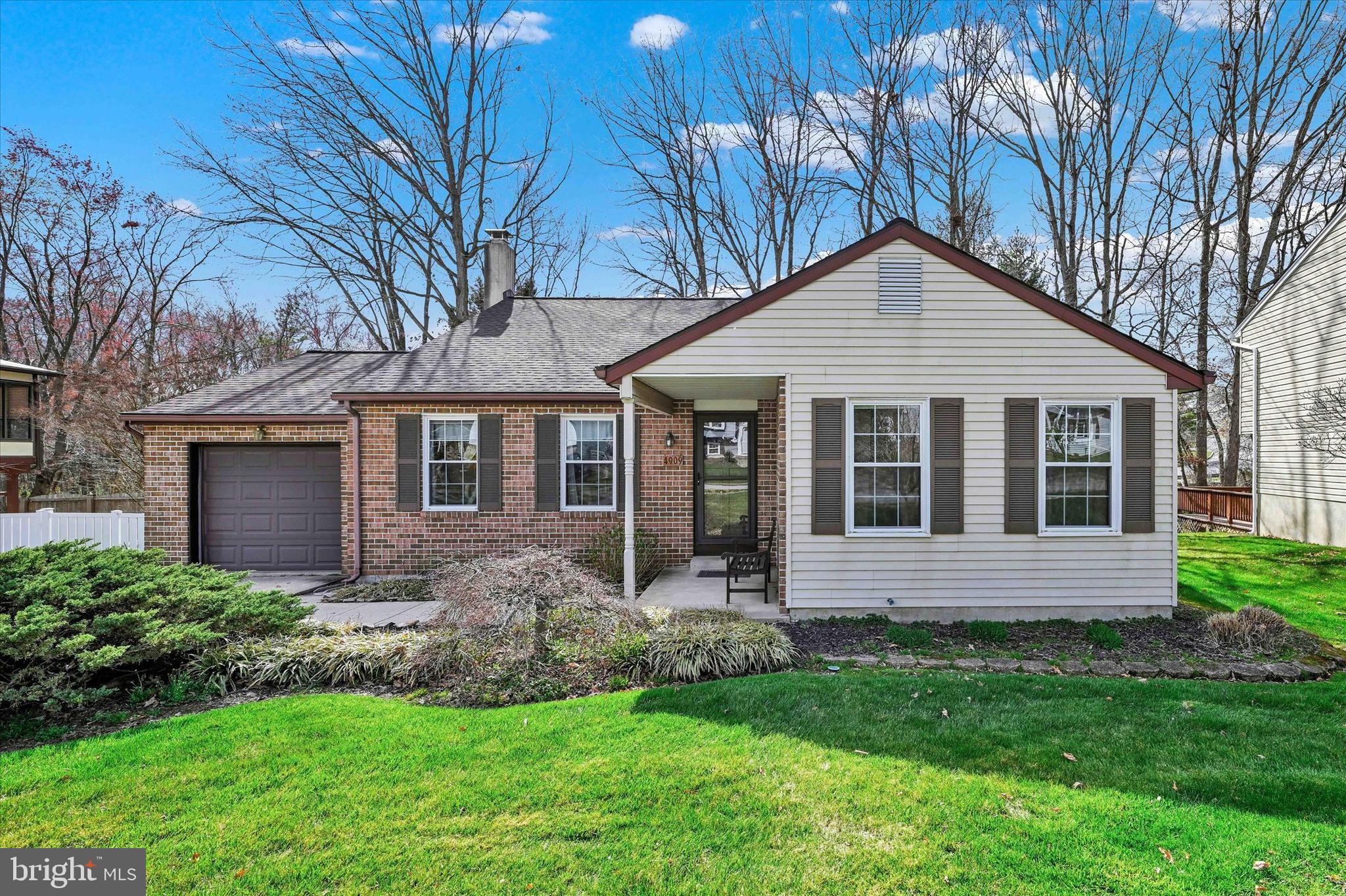 TARTAN HILL - Residential