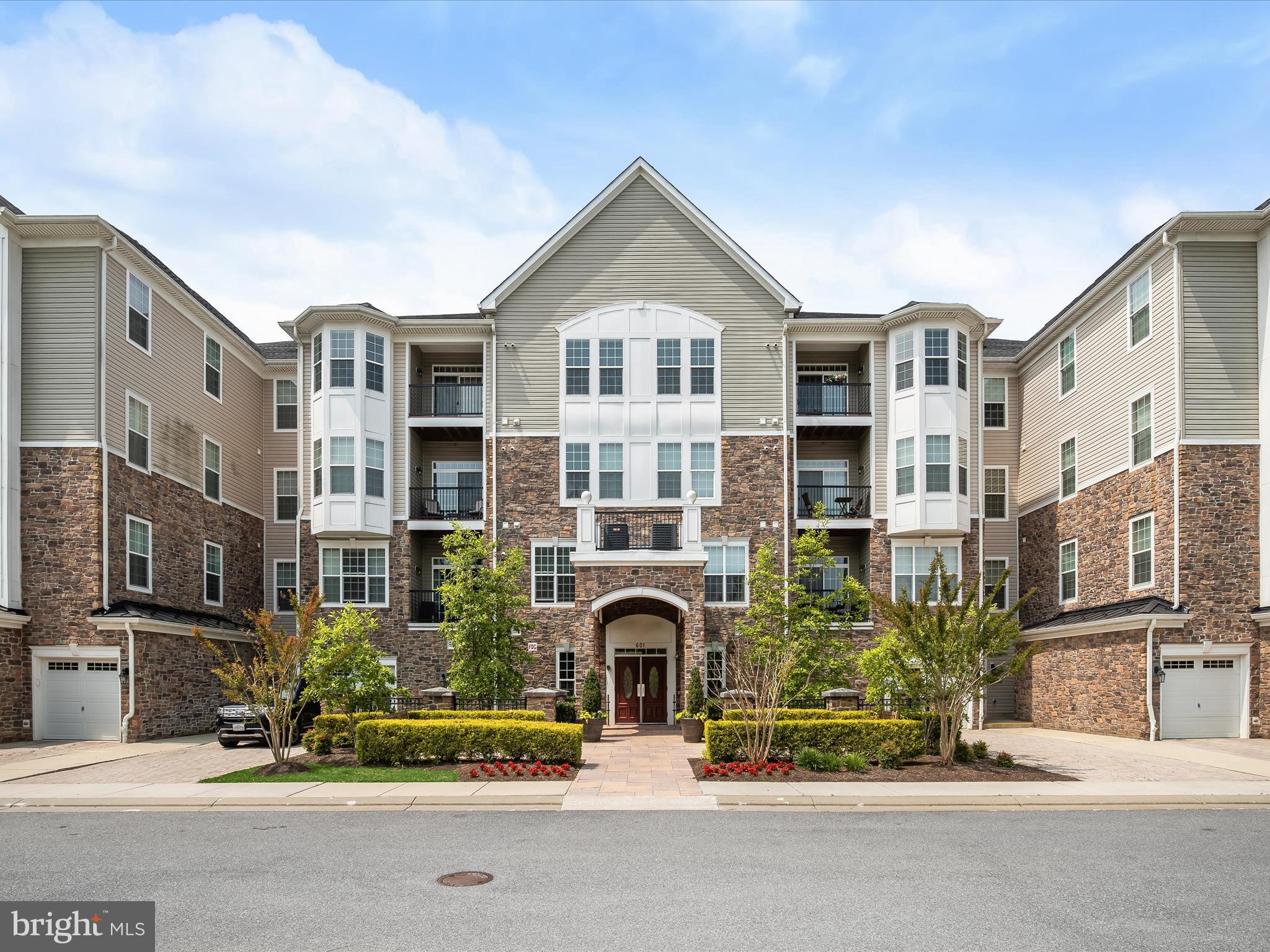 601 QUICKSILVER COURT 401