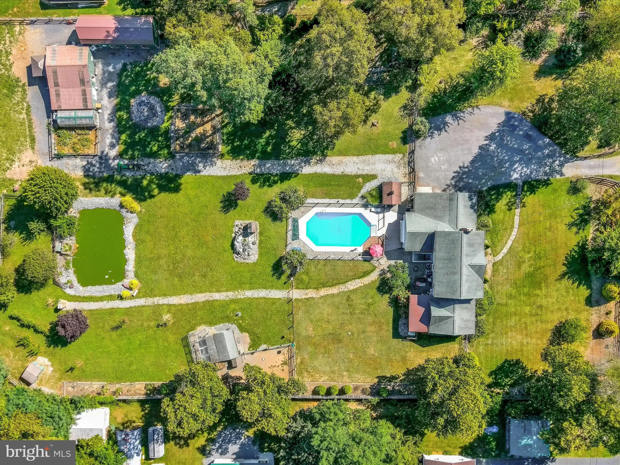 Mechanicsburg, Pennsylvania 17055, United States, 5 Bedrooms Bedrooms, ,4 BathroomsBathrooms,Residential,Pending,212434