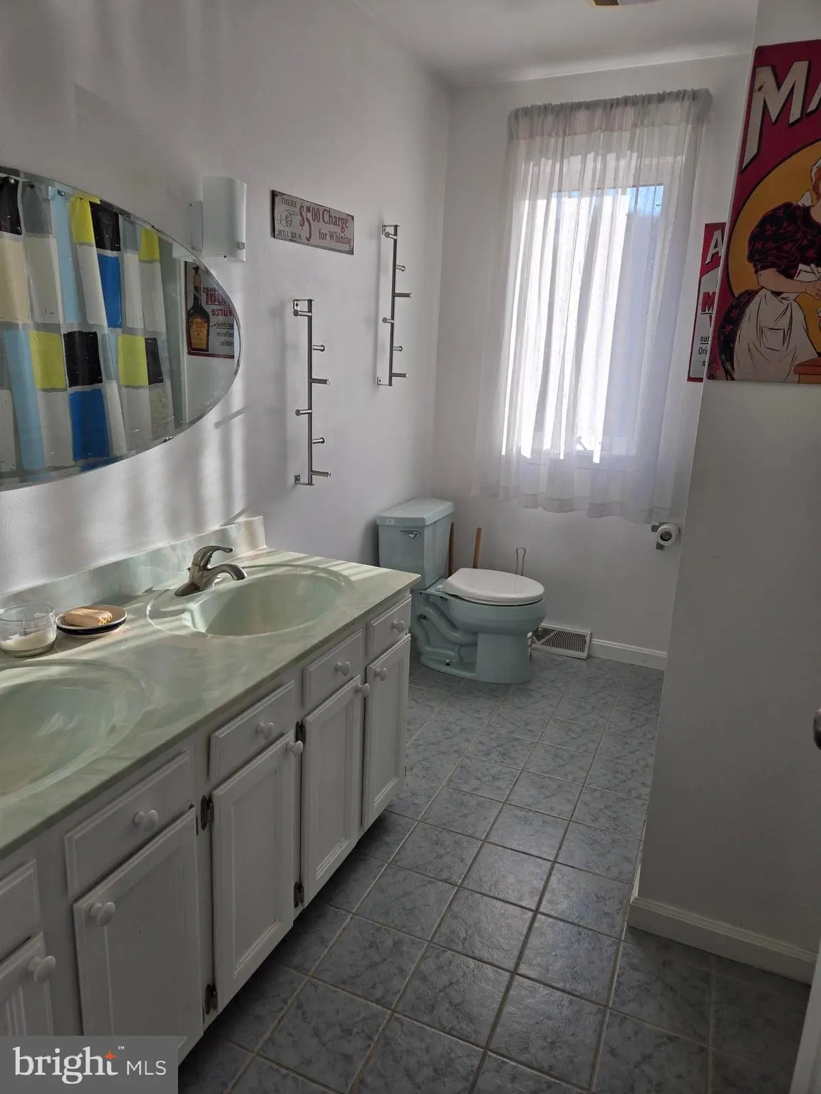 Mechanicsburg, Pennsylvania 17055, United States, 5 Bedrooms Bedrooms, ,4 BathroomsBathrooms,Residential,Pending,212434