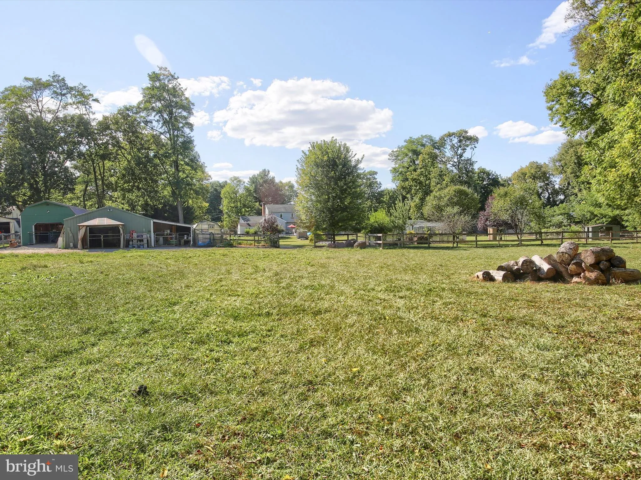 Mechanicsburg, Pennsylvania 17055, United States, 5 Bedrooms Bedrooms, ,4 BathroomsBathrooms,Residential,Pending,212434
