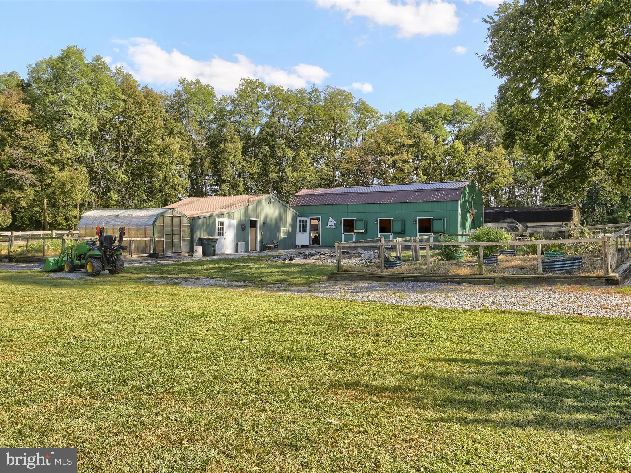 Mechanicsburg, Pennsylvania 17055, United States, 5 Bedrooms Bedrooms, ,4 BathroomsBathrooms,Residential,Pending,212434