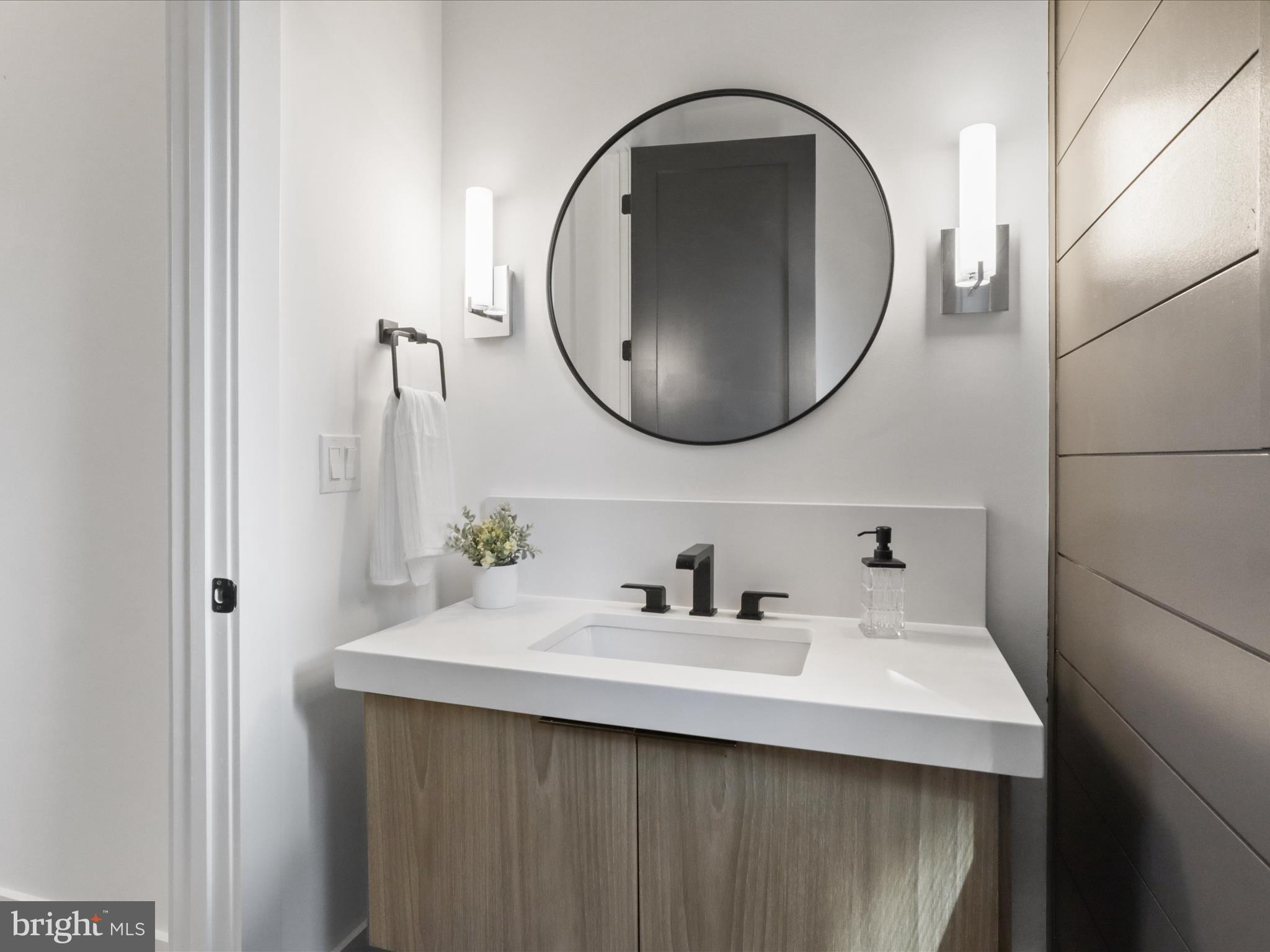 ARLINGWOOD - Residential