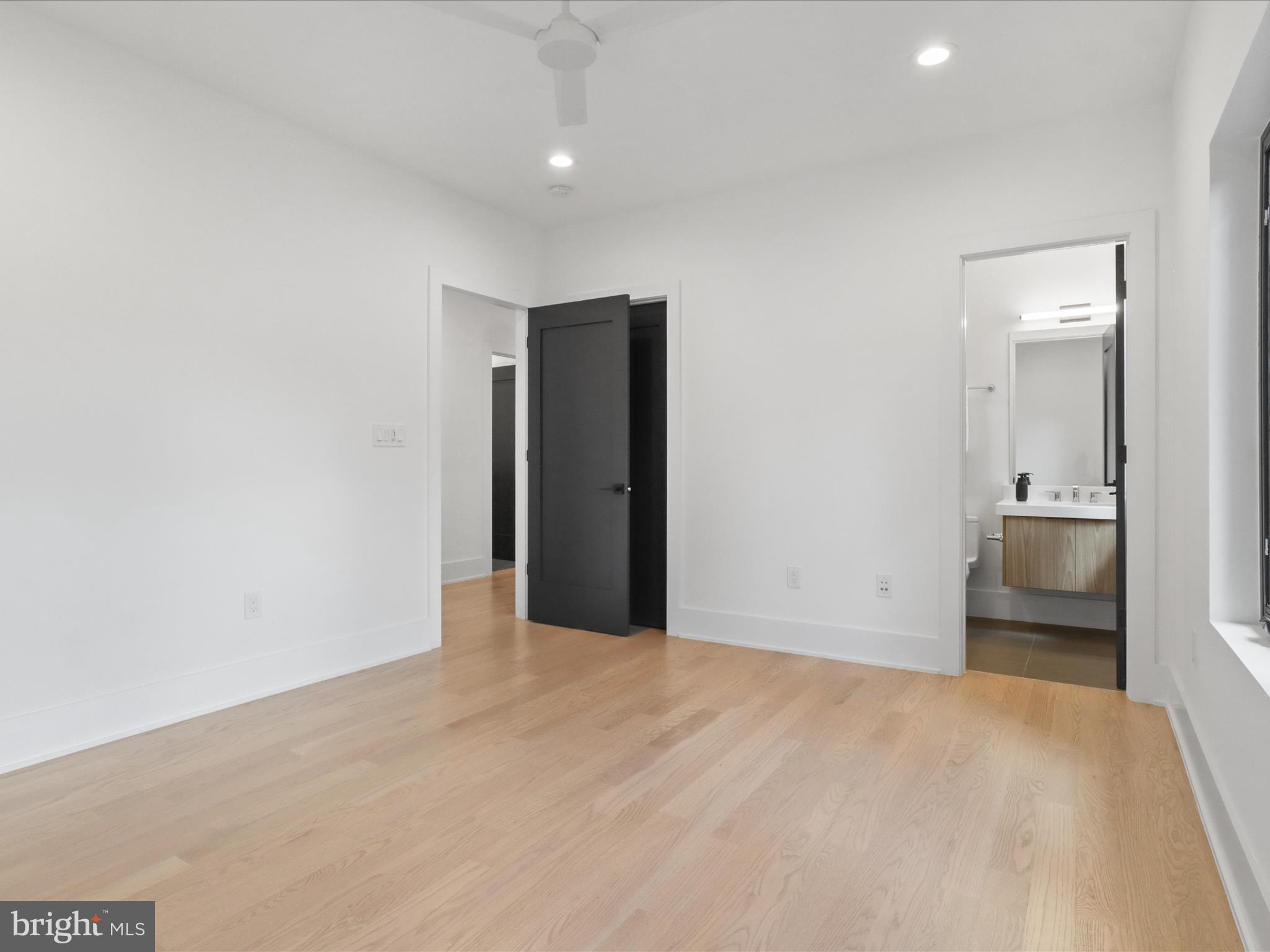 ARLINGWOOD - Residential