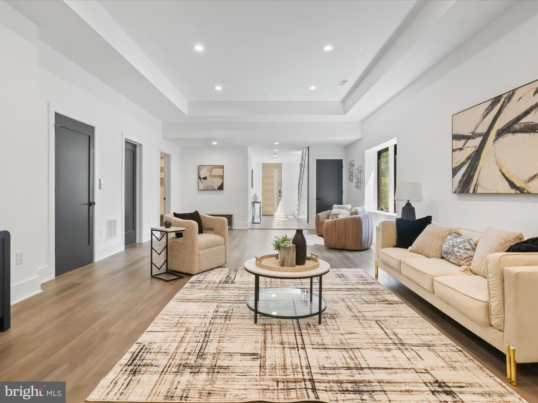 ARLINGWOOD - Residential