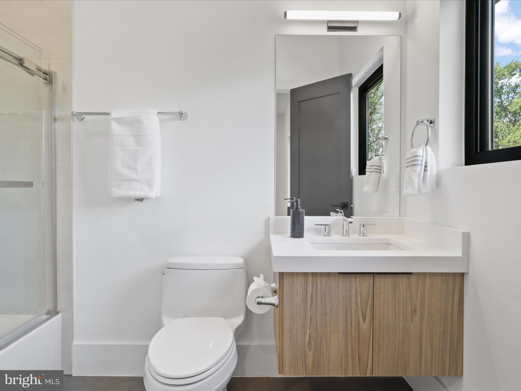 ARLINGWOOD - Residential