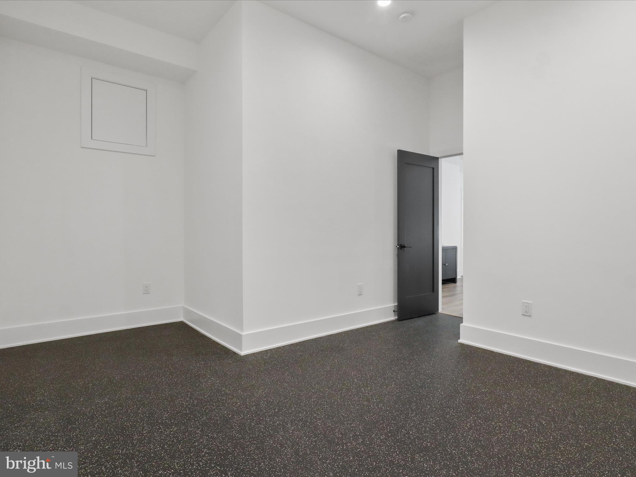 ARLINGWOOD - Residential