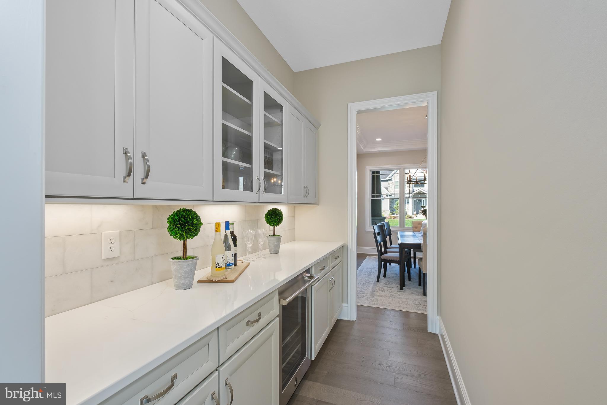 CEDAR VIEW - Residential