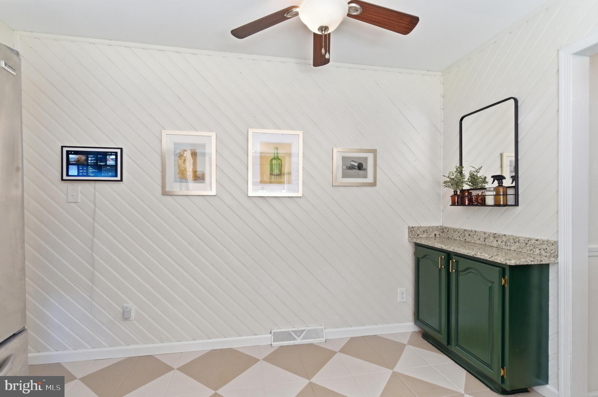 BAY VIEW SPRINGS - Residential