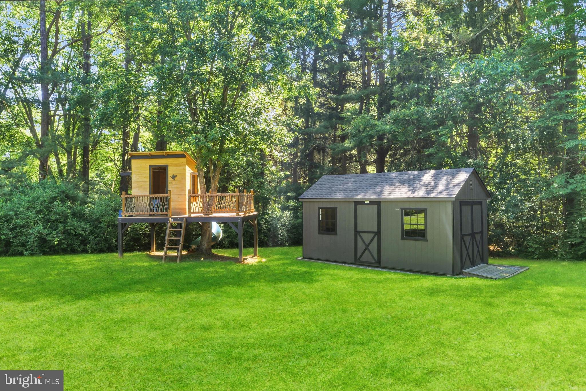 BAY VIEW SPRINGS - Residential