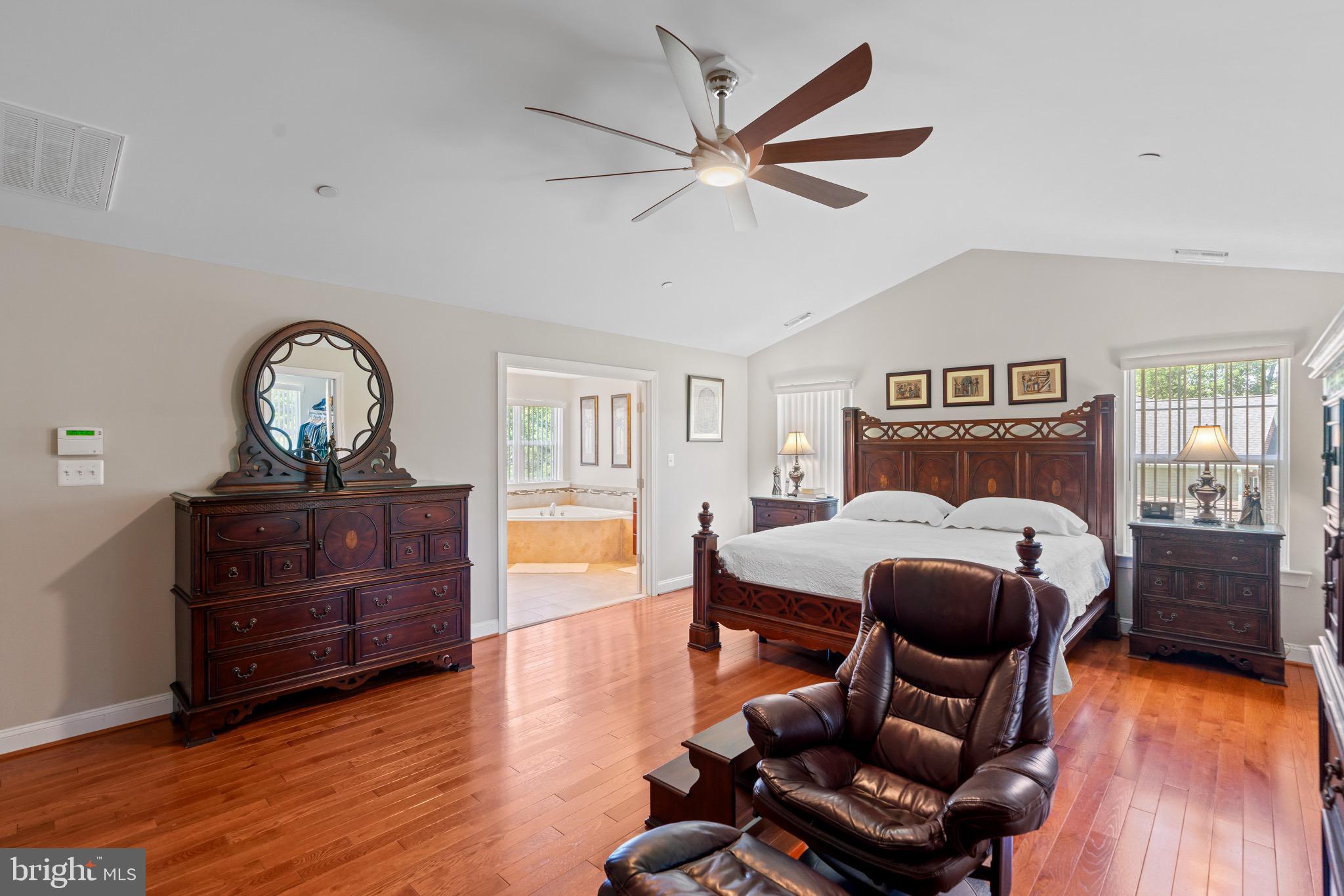 COACHMAN'S PATH - Residential