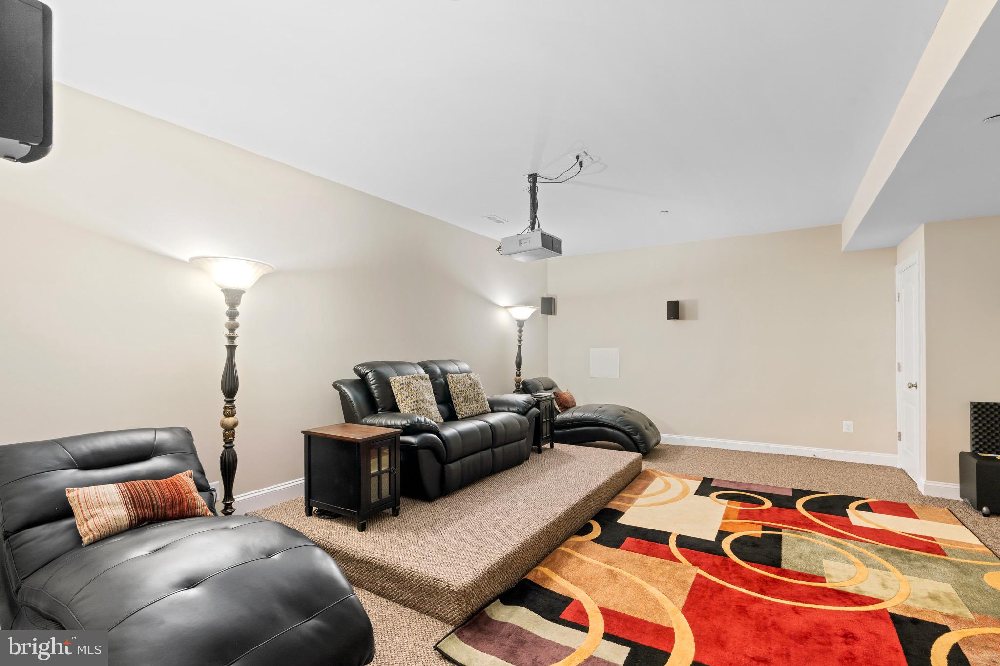 COACHMAN'S PATH - Residential