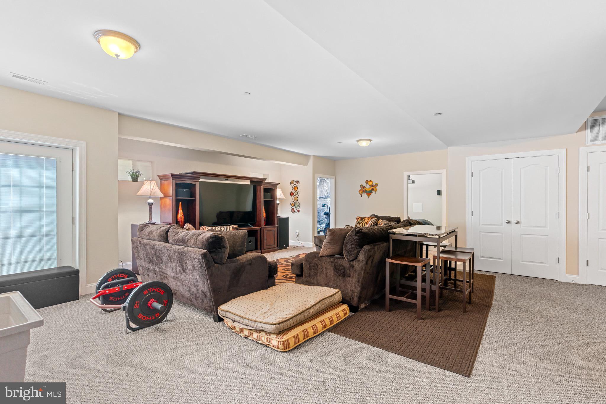 COACHMAN'S PATH - Residential