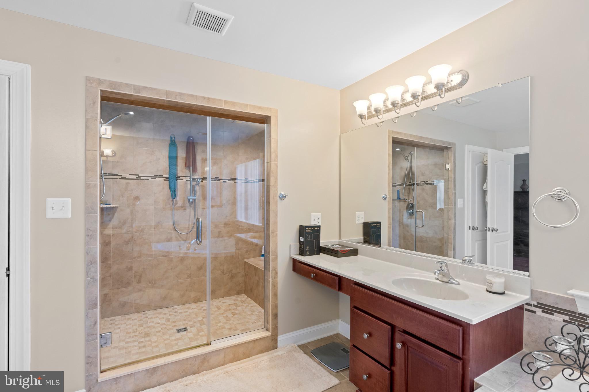 COACHMAN'S PATH - Residential