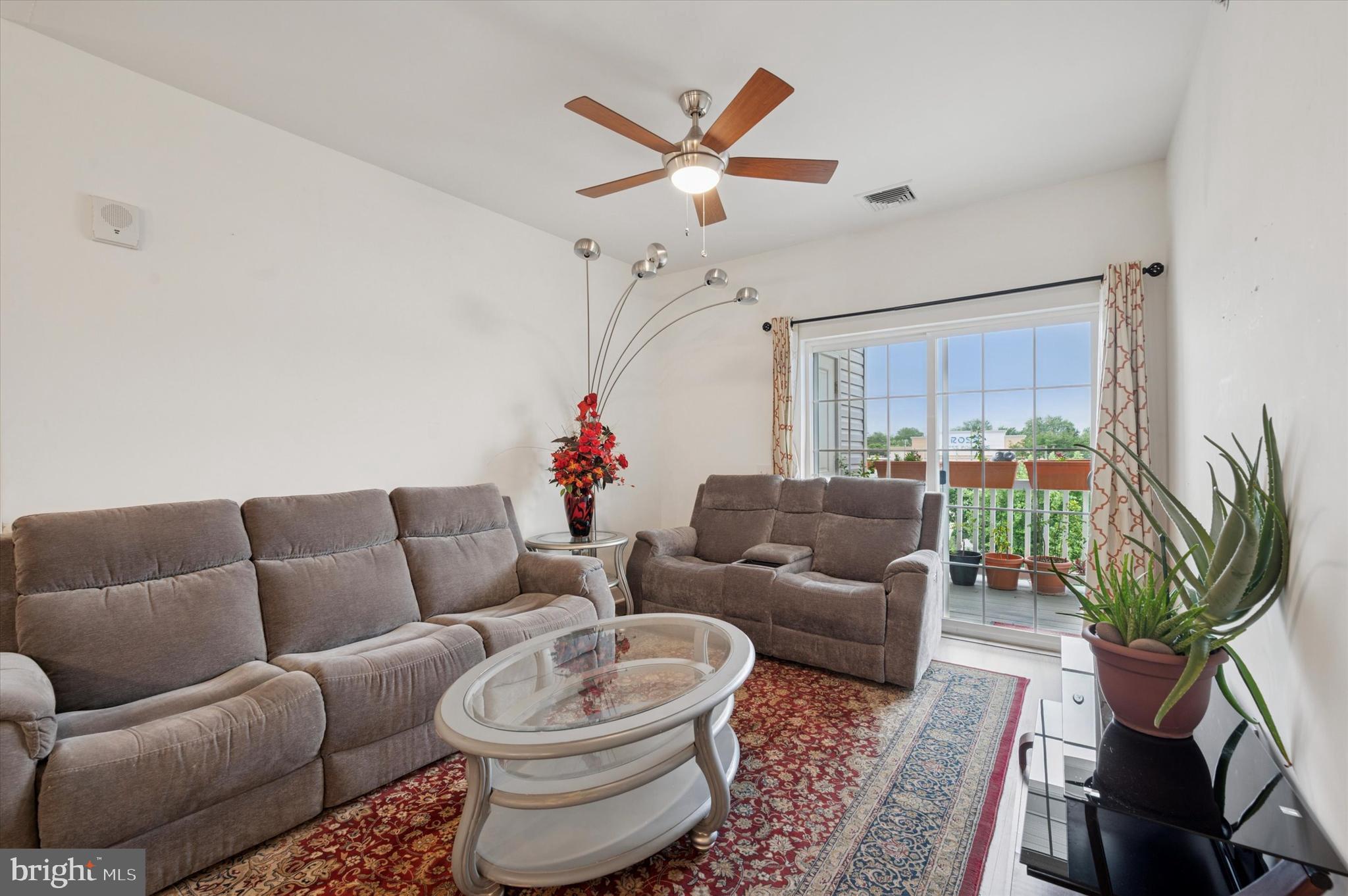 RESIDENCES AT BROOKHAVEN GLEN - Residential