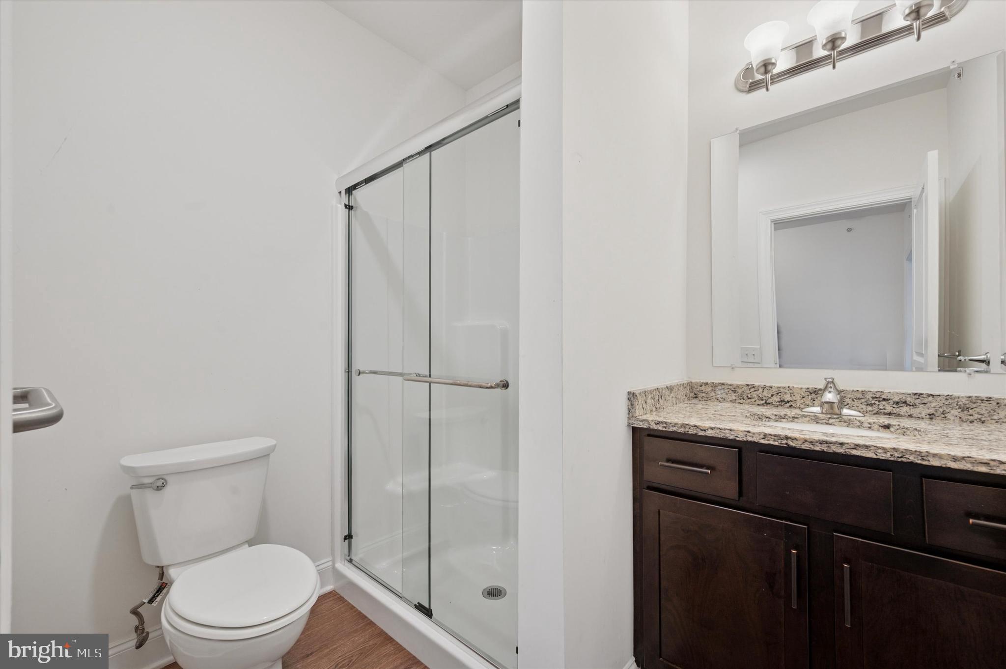 RESIDENCES AT BROOKHAVEN GLEN - Residential